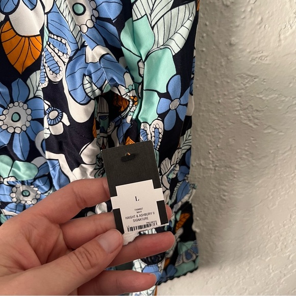 Crown & Ivy Top Women's Large Hippie Floral Tassel Boho Groovy NWT - Picture 6 of 7